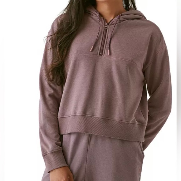 Women's Hibernate Half-Zip Hoodie Top Size Medium & X-Small Color Flint - Picture 4 of 6